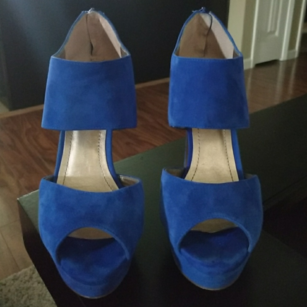 BCBG Blue Suede Shoes